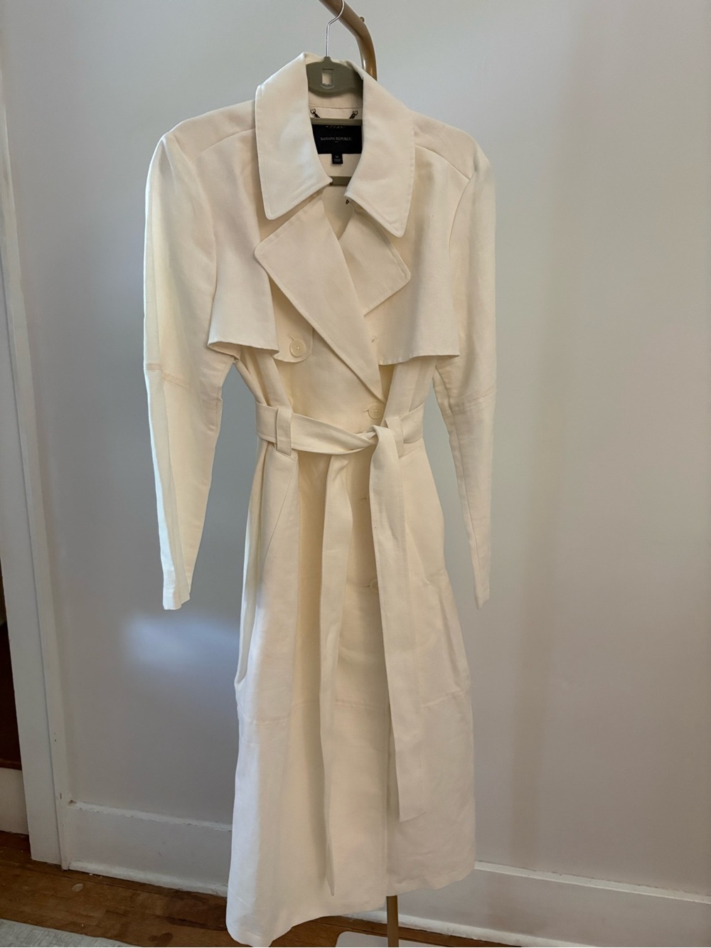 Banana Republic Linen Lightweight White Trench Coat